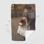 Matchstick Meisje Arme Straat Urchin Stadsarmoede Golfhanddoek (Insitu)