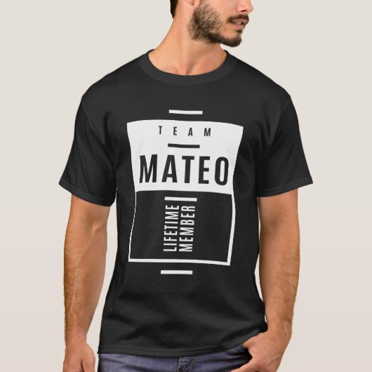 Mateo Persoonlijke naam Birthday Gift T-shirt (Voorkant)