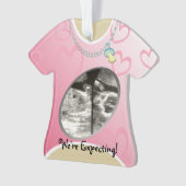 Maternity Shirt Pink Baby aangekondigd Ornament (voorkant)