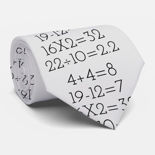 mathematics problems on gray stropdas (Opgerold)