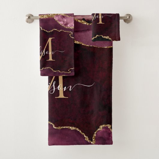 Matig Agate Geode Burgundy Gold Monogram script Bad Handdoek (Insitu)