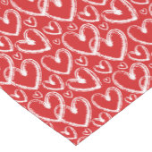 Matig borstelhardewit rood patroon korte tafelloper (Hoek)