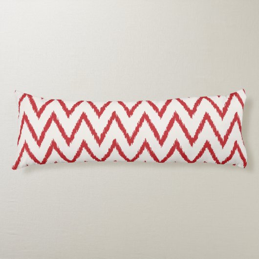Matig chic textured Red ikat chevron Patroon Lichaamskussen (Voorkant)