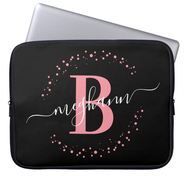 Matig eenvoudig 'Girly Pink Black Monogram script Laptop Sleeve (Voorkant)