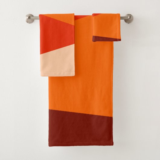Matig geometrisch kleurenblok Warm Red Oranje Bad Handdoek (Insitu)