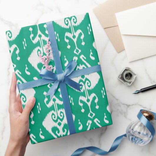 Matig getextureerd groen ikattribaal cadeaupapier (Geschenken)
