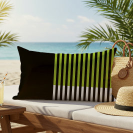 Matig kleurenblok gestreept linksgroen wit buitenkussen