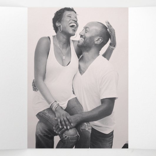 Matig koraal rood confetti bloembladen Weddenschap Drieluik Programma (Binnenkant midden)