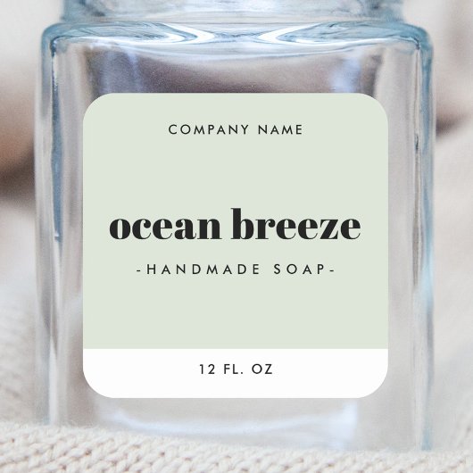 Matig minimaal groen vierkant etiket met sage