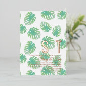 Matig Monstera Leaf Botanical Weddenschap geperst Folie Uitnodiging (Staand Voorkant)