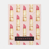 Matig roze en rode lipstick, meisje met naam fleece deken (Voorkant)