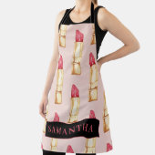 Matig roze en rode lipstick, meisje met naam schort (Insitu)