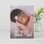 Matig script Baby Girl Foto Birth Shower Bedankkaart (Staand voorkant)