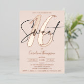 Matig script gootroze foto Sweet 16 roos goud Folie Uitnodiging (Staand Voorkant)