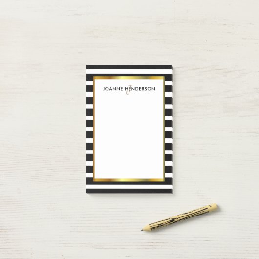 Matig zwart-wit strepen gouden monogram post-it® notes (Op bureau)