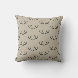 Matig zwarte en taupe Antlers gepatenteerd Kussen