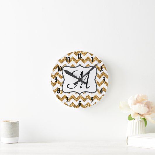 Matige Gold Chevron Monogram Initiaal wandklok (Huis)