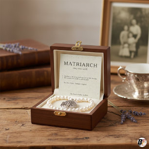 Matriarch Definitie Minimalistische Sieradendoos I Vierkante Visitekaartje