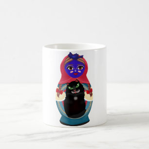 Matryoshka en haar speelse kat magische mok