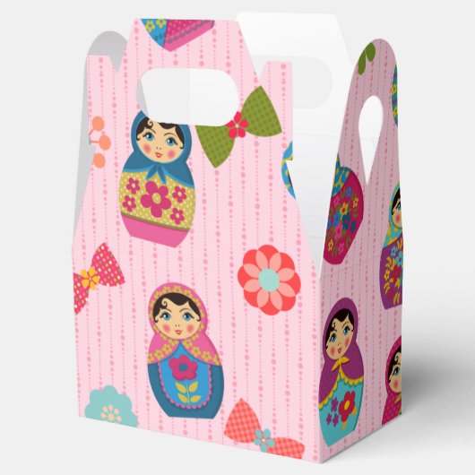Matryoshka Russische poppen roze achtergrond Bedankdoosjes (Geopend)