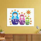 Matryoshka Russische poppen & zonnebloemen, aangep Canvas Afdruk (Insitu (Woonkamer))
