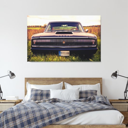Matte Black 1966 Dodge Charger op gras Canvas Afdruk (Insitu (Slaapkamer))