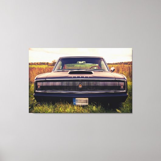 Matte Black 1966 Dodge Charger op gras Canvas Afdruk (Voorkant)