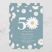 Matte Blue Daisy 50e Verjaardagsuitnodiging Kaart (Voorkant / Achterkant)