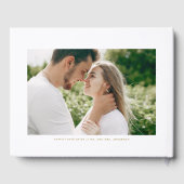 Matte Gold Mr. en Mrs Elegant Script Wedding Gastenboek (Achterkant)