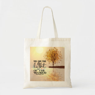 Matteüs 5:14 U bent het Licht van de Wereldbijbel Tote Bag