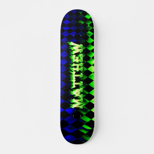 Matthew skateboard groen vuur en vlammenontwerp. (Voorkant)