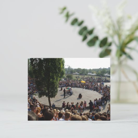 Mauerpark Berlin Karaoke Event Briefkaart (Staand voorkant)