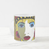 Maurine the Queen Frosted Coffee Mok (Voorkant links)