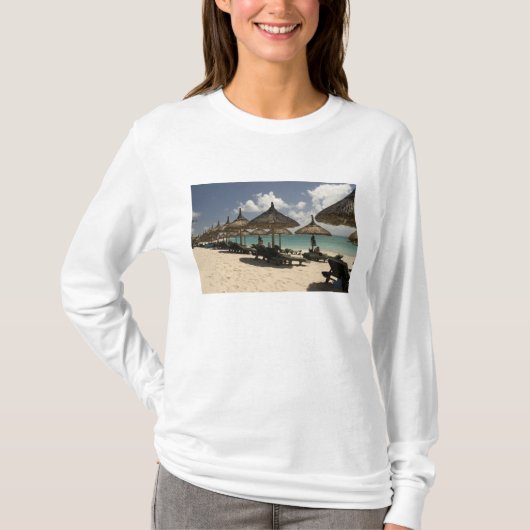 Mauritius, Poste de Flacq. Strandtafereel bij de T-shirt (Voorkant)
