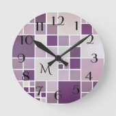 Mauve Checkered Pattern Monogram Wall Clock Ronde Klok (Voorkant)