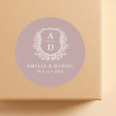 Mauve Crest Modern Monogram Trouwen Ronde Sticker