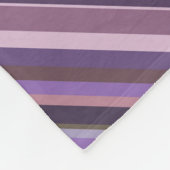 Mauve diagonale strepen fleece deken (Hoek)