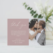 Mauve Elegant Script Foto bruiloft Dank u kaart (Staand voorkant)