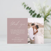 Mauve Elegant Script Foto bruiloft Dank u kaart (Staand voorkant)
