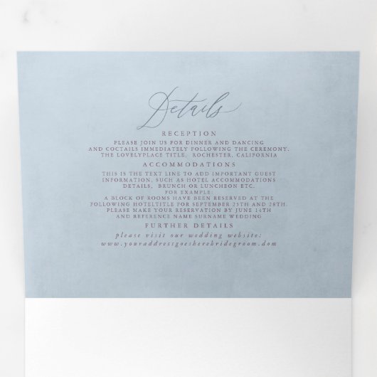 Mauve en Dusty Blue Floral Botanische bruiloft Drieluik Uitnodiging (Binnenzijde eerst)