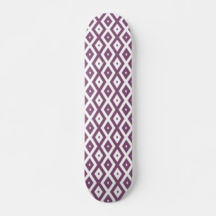 Mauve en witte ruitvormig patroon persoonlijk skateboard