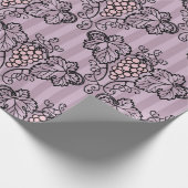 Mauve en zwart druivenpatroon cadeaupapier (Hoek)