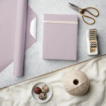 Mauve Finery Paarse effen kleur Cadeaupapier<br><div class="desc">Effen kleur inpakpapier in een enorme verscheidenheid aan kleuren voor al uw bruiloft en douche geschenken. De kleuren voor 2025 zijn donker en vet en dit is wat je vindt in mijn nieuwste design met kleurnamen van verschillende ontwerpbedrijven.</div>
