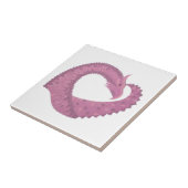 Mauve hartdraak op wit tegeltje (Zijkant)