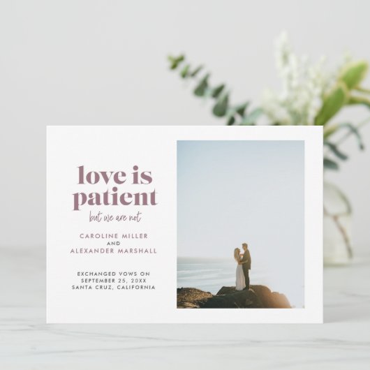 Mauve Love is Patiënt, maar we zijn niet in opkoms Aankondiging (Staand voorkant)