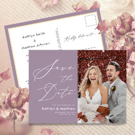 Mauve Paarse elegant Manuscript Wedstrijd sparen d Aankondigingskaart