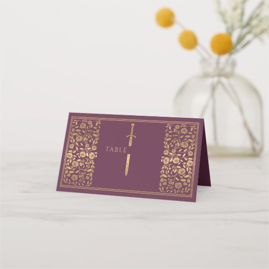 Mauve Royal Medieval Sword Wedding Place Card Plaatskaartje (Voorkant)