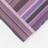 Mauve strips-weefpatroon fleece deken (Hoek)