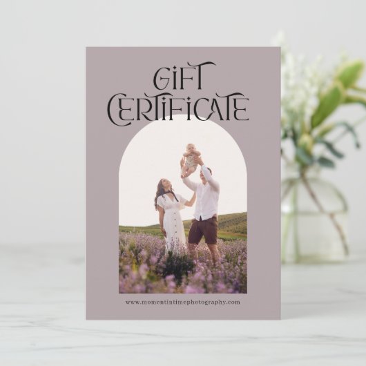Mauve Typografie Fotografie Cadeaubon (Staand voorkant)
