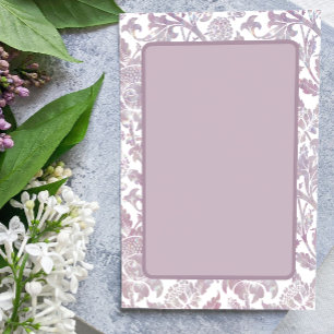 Mauve vintage bloemmotief kaart